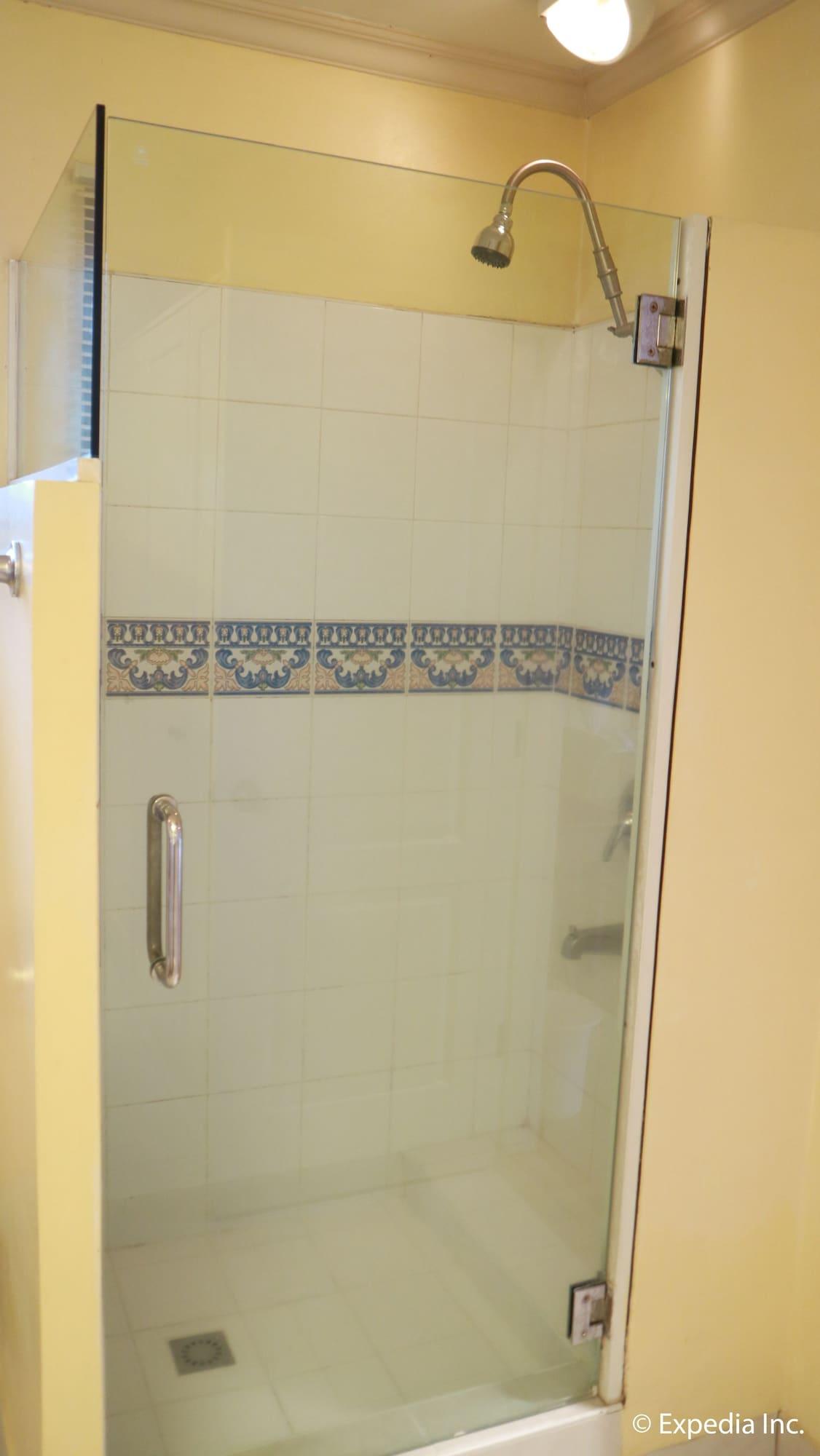 Sophia Suites Residence Hotel Cebu Bagian luar foto
