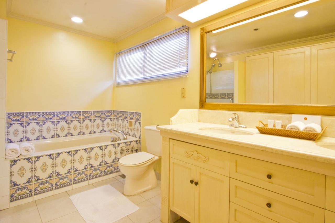 Sophia Suites Residence Hotel Cebu Bagian luar foto