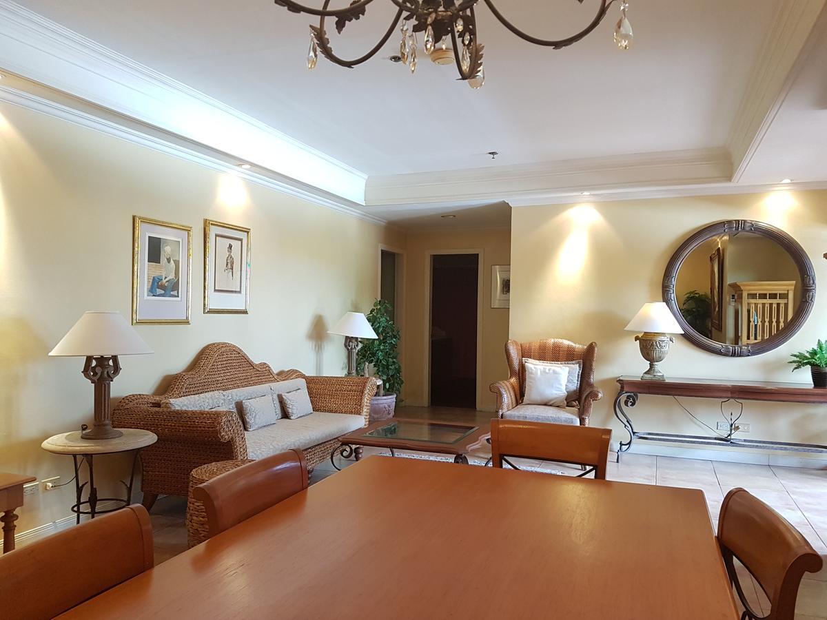 Sophia Suites Residence Hotel Cebu Bagian luar foto