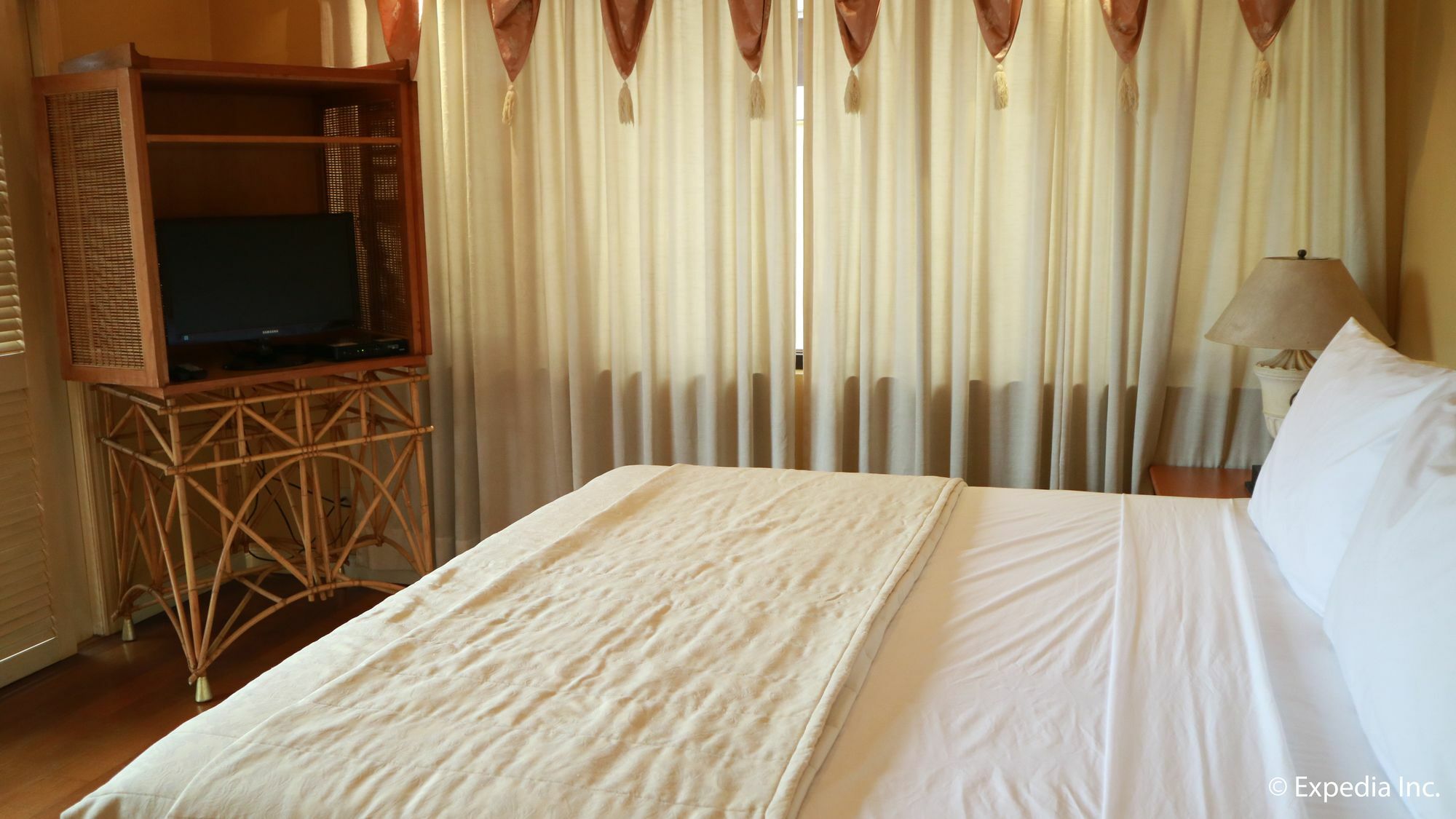 Sophia Suites Residence Hotel Cebu Bagian luar foto